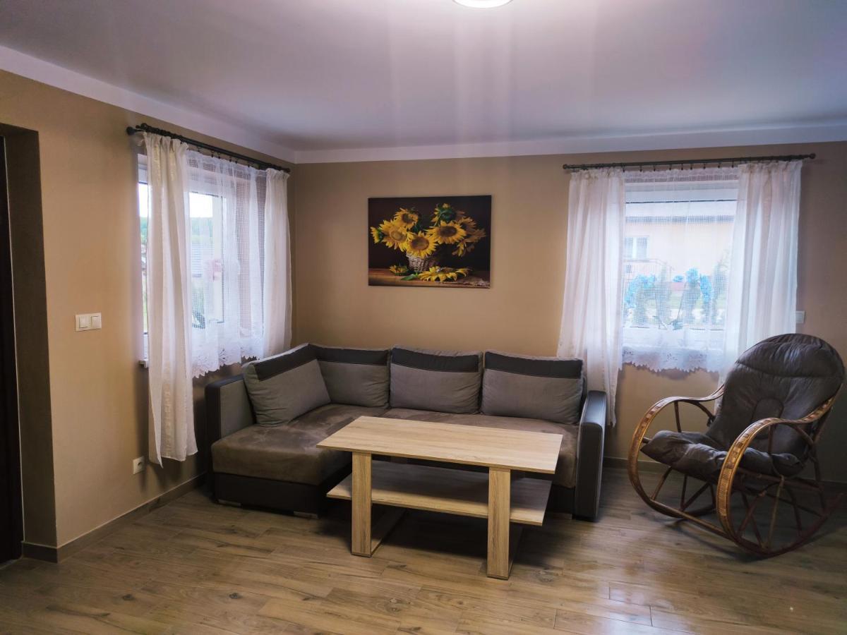Domek Letniskowy Elizjum Myczkow Bagian luar foto